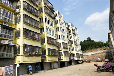 密州东顺花园3室2厅1卫88万115m2简单装修出售